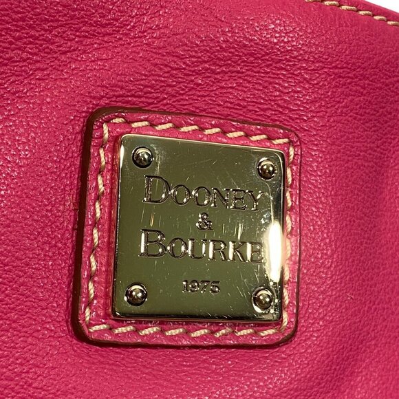 Dooney & Bourke Pink Leather shoulder Bag With Adjustable Strap & Front Zip Pock - Picture 2 of 14